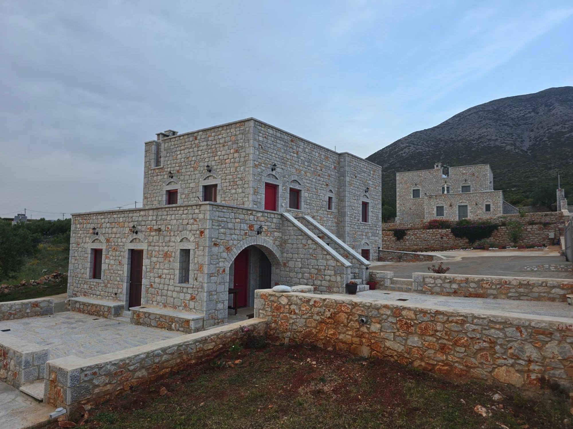 Апартаменты Sugar Stone House 2 Pyrgos Dirou Экстерьер фото